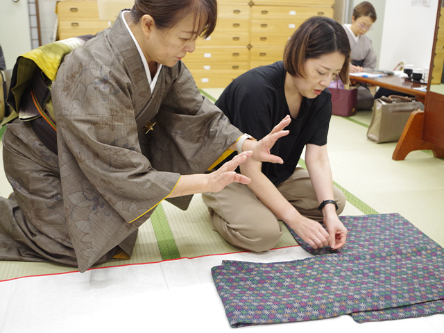 着物の着方とたたみ方