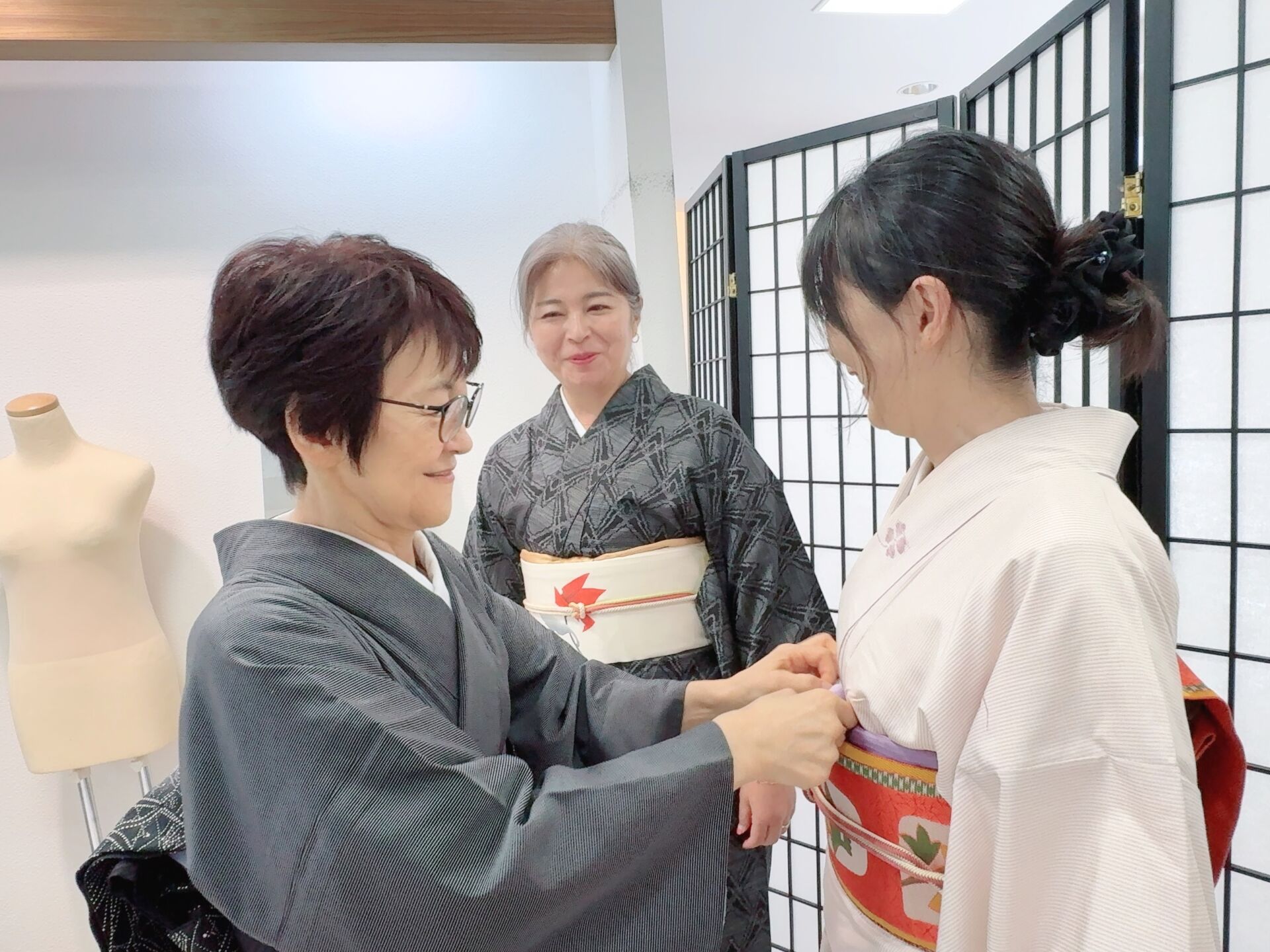 典雅きもの神楽坂教室・典雅きもの学院吉祥寺校