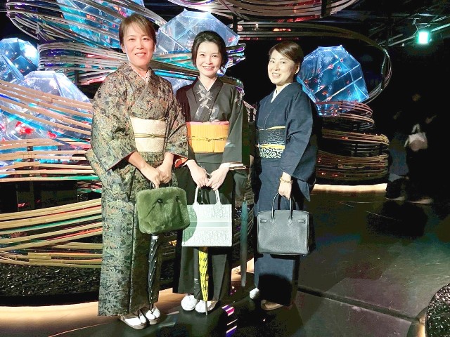 着物でお出かけ 典雅きもの学院越谷校