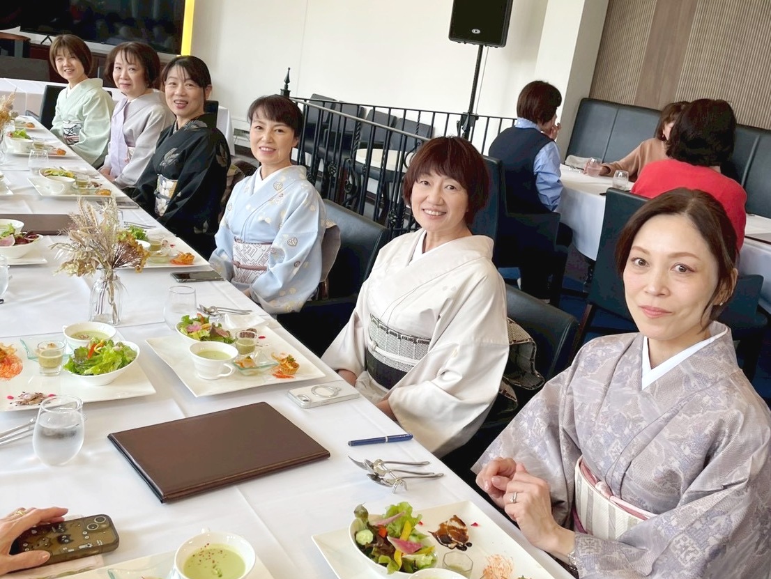 四日市校